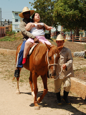 Atención especializada para niños avileños con discapacidades