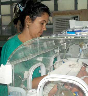 Servicio de Neonatología de Morón entre los mejores del país